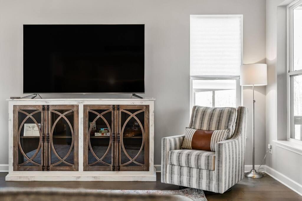 Beautiful Home With Lake And Marina Access, Firepit, Golf Cart Included Estill Springs Eksteriør billede